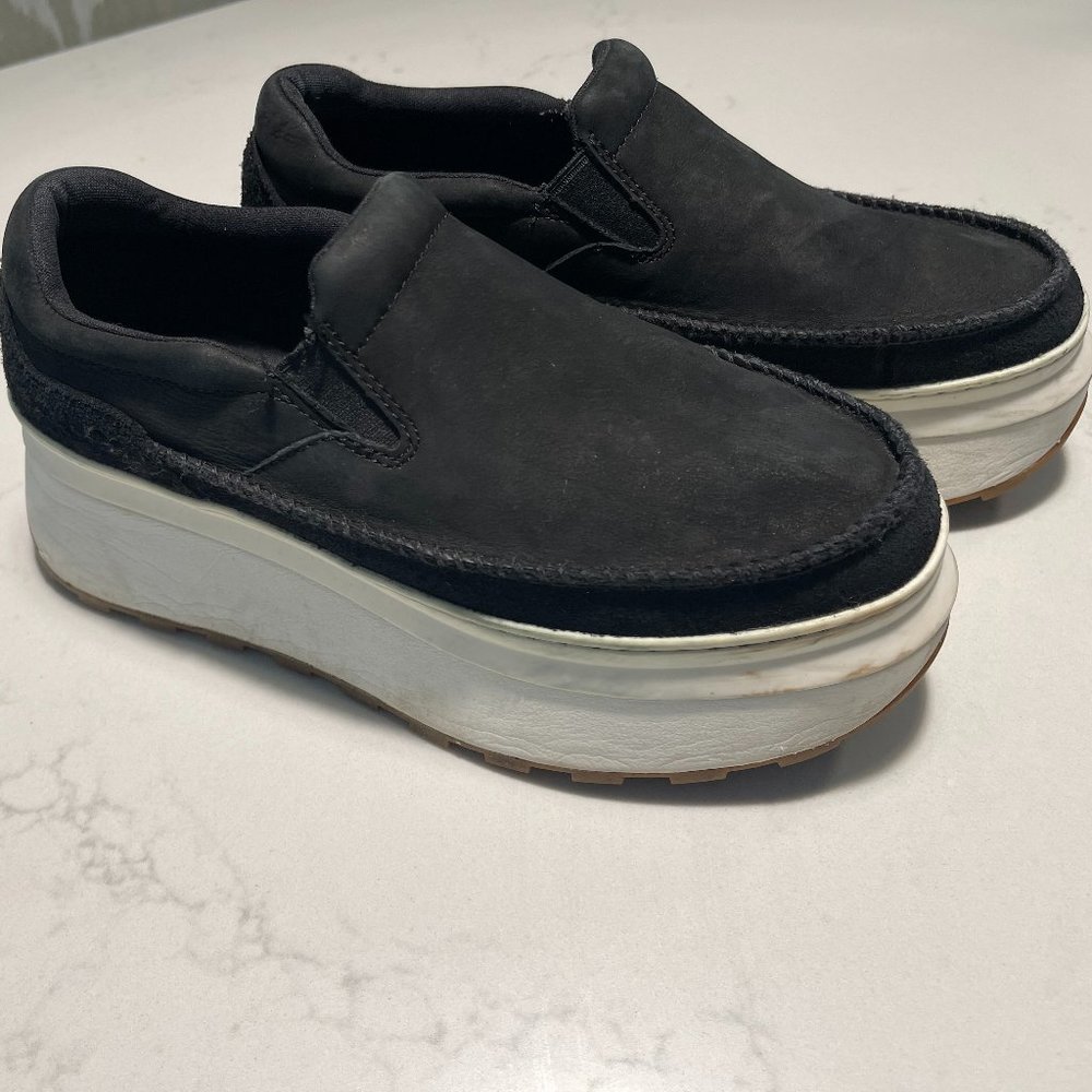 Ugg Marin platform slip ons size 8